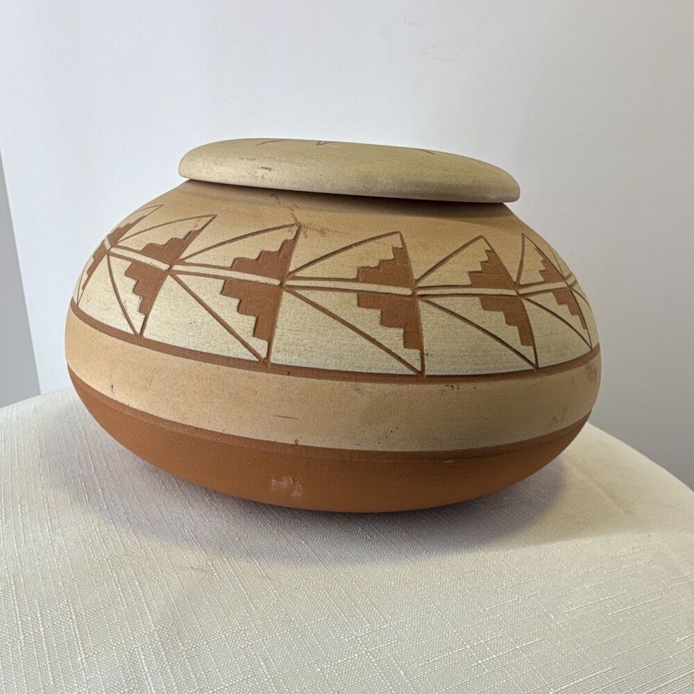 Sioux Pottery Lidded Jar Signed G. Little Thunder Native American Art 9.5"